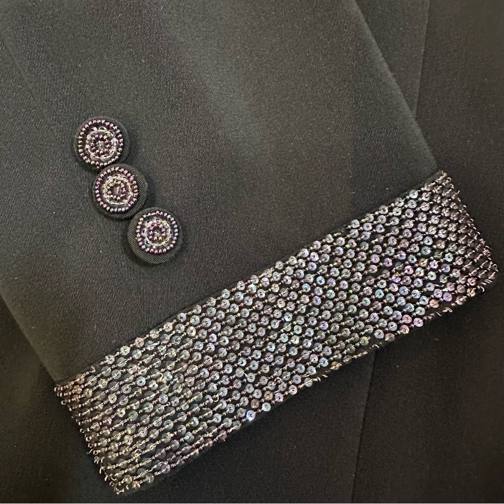 ROHIT BAL Elegant Black Coat with Beaded Accents and Pink Lining - Picture 11 of 14